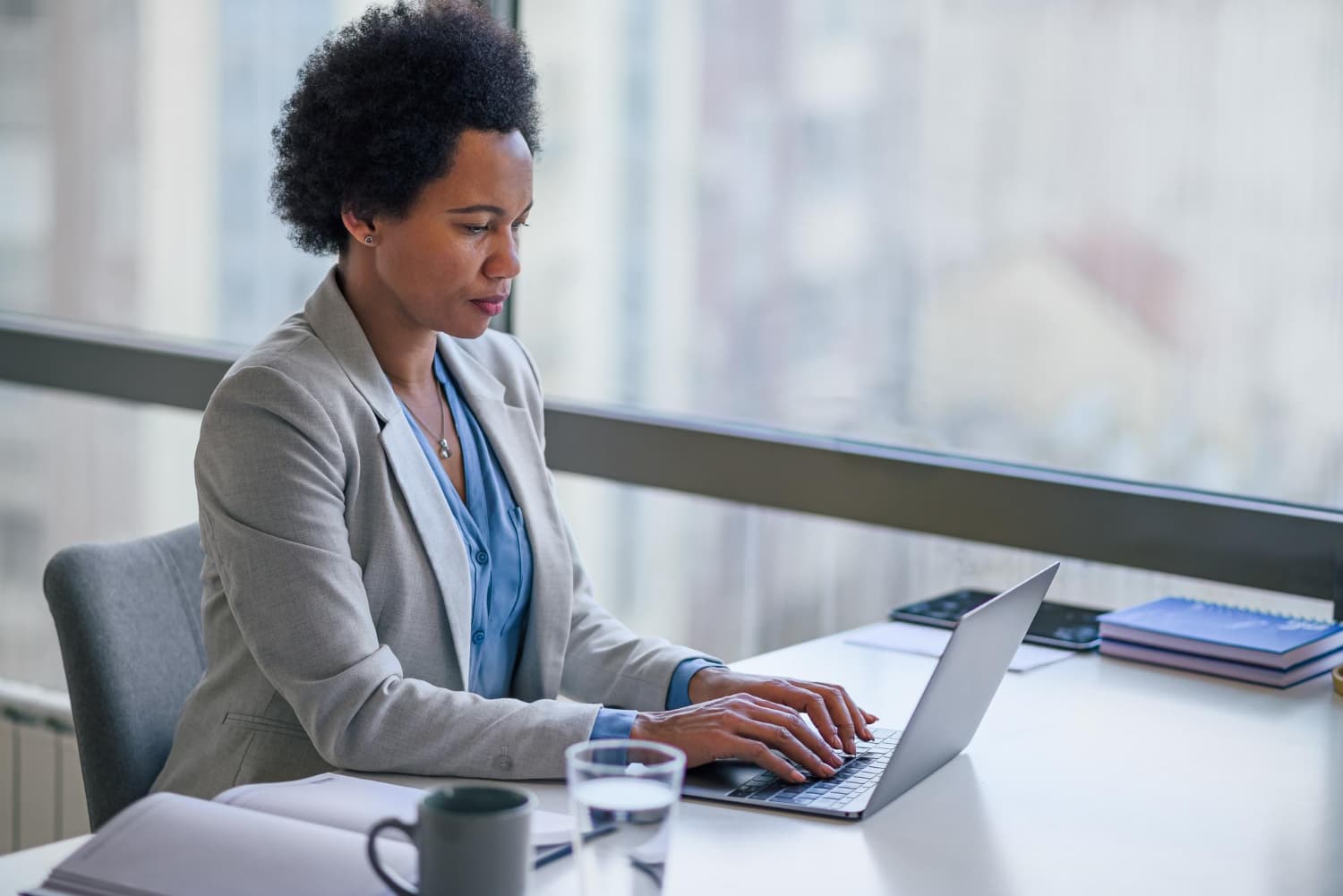 In-house counsel reviewing documents with Wansom AI