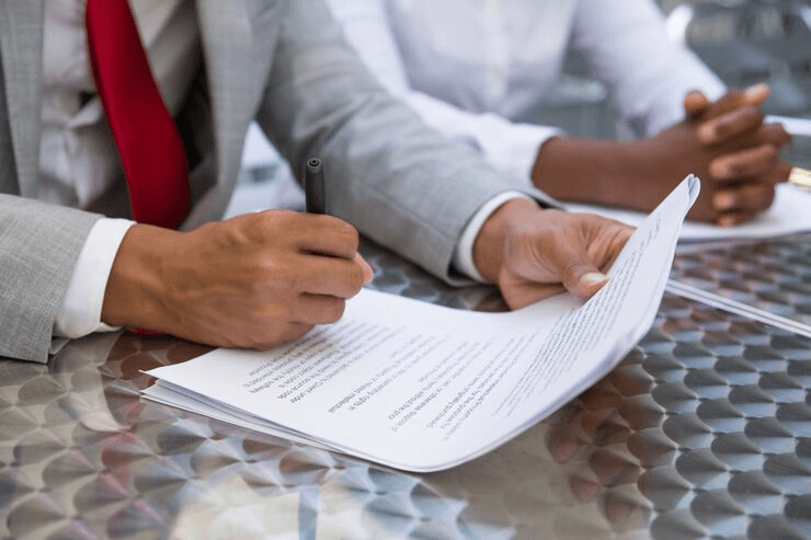 How AI Can Automate Vendor Management Contracts: DPAs & Security Riders Explained
